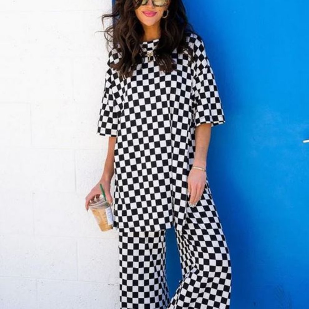 NWT FUN Checkered 2 pc Play Suit - Size XL